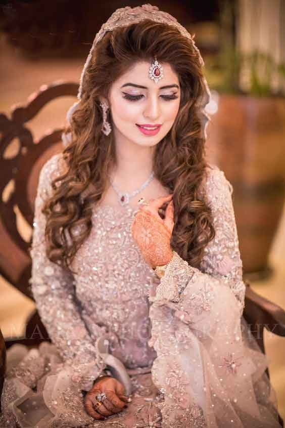 Professional Mehndi and Makeup Artist Harshika  hairstyle in  engagement ceremony with light makeup  Facebook